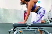 Sofia Ribeiro mostrou alguns exercícios que faz com a sua personal trainer