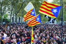 Milhares de pessoas protestaram nas ruas de Barcelona