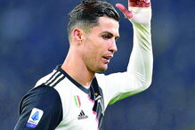 CR7 não gostou de ser substituído 