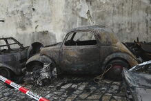 Incêndio em garagem destrói 250 mil euros em carros 