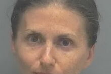 Filho bebé de casal vegan morre de malnutrição após só comer fruta e vegetais