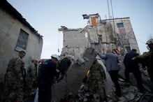 Sismo de magnitude 6,4 atinge Albânia