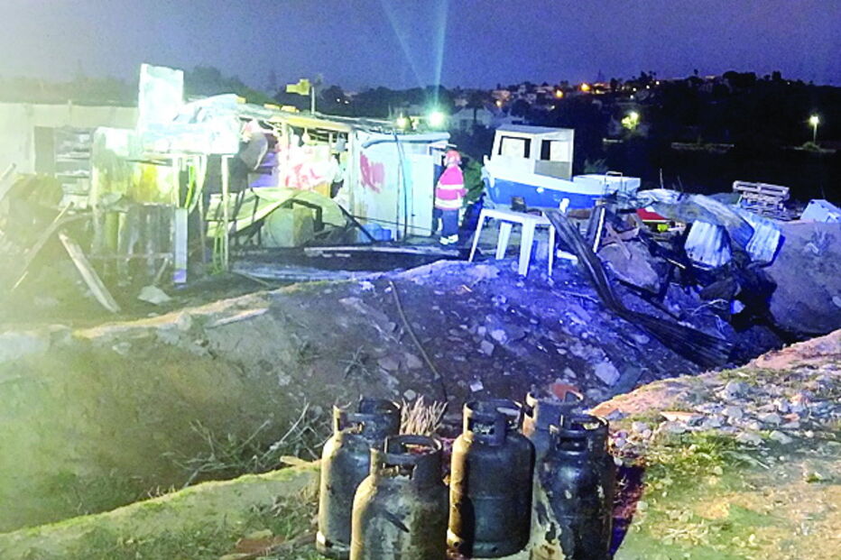 Botijas de gás retiradas para evitar explosões durante o combate ao fogo  