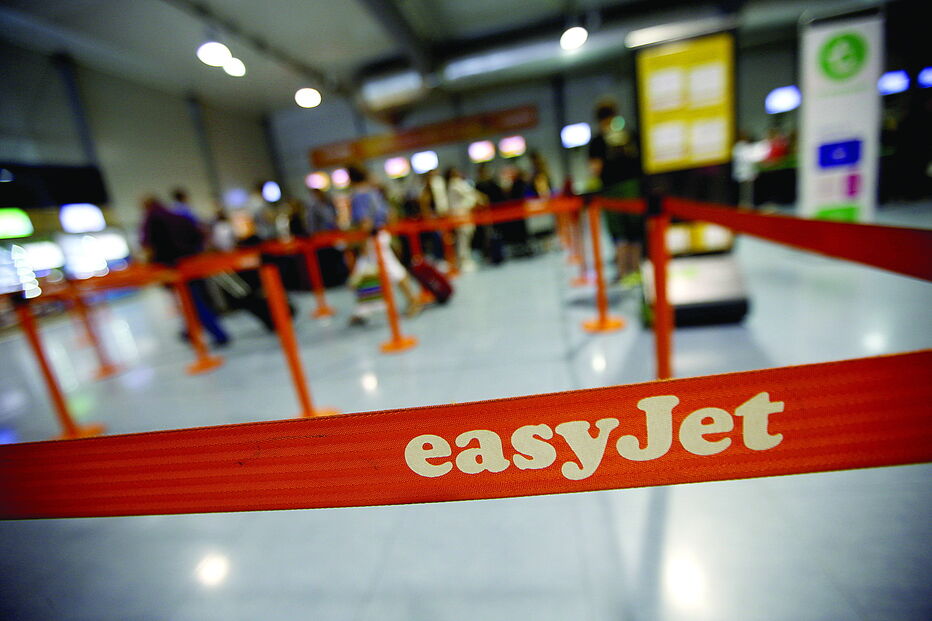 A easyJet barrou a entrada a um deputado do PS por alegadamente não cumprir as regras com a bagagem 