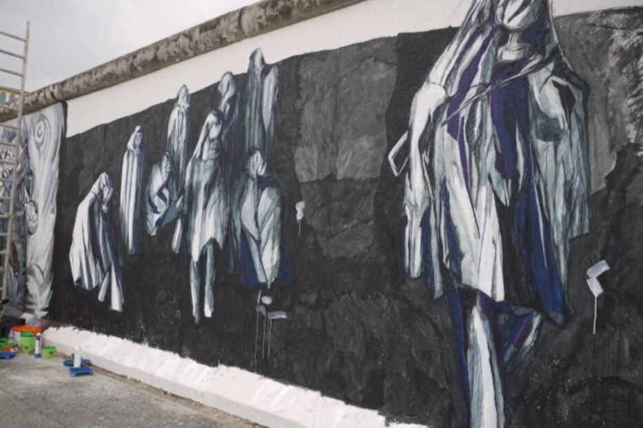 Artista portuguesa foi das primeiras a pintar o muro de Berlim depois da queda