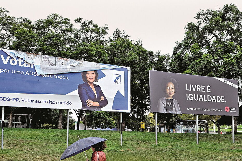 Partidos continuam a dar prioridade aos cartazes e outdoors para fazer passar a mensagem eleitoral