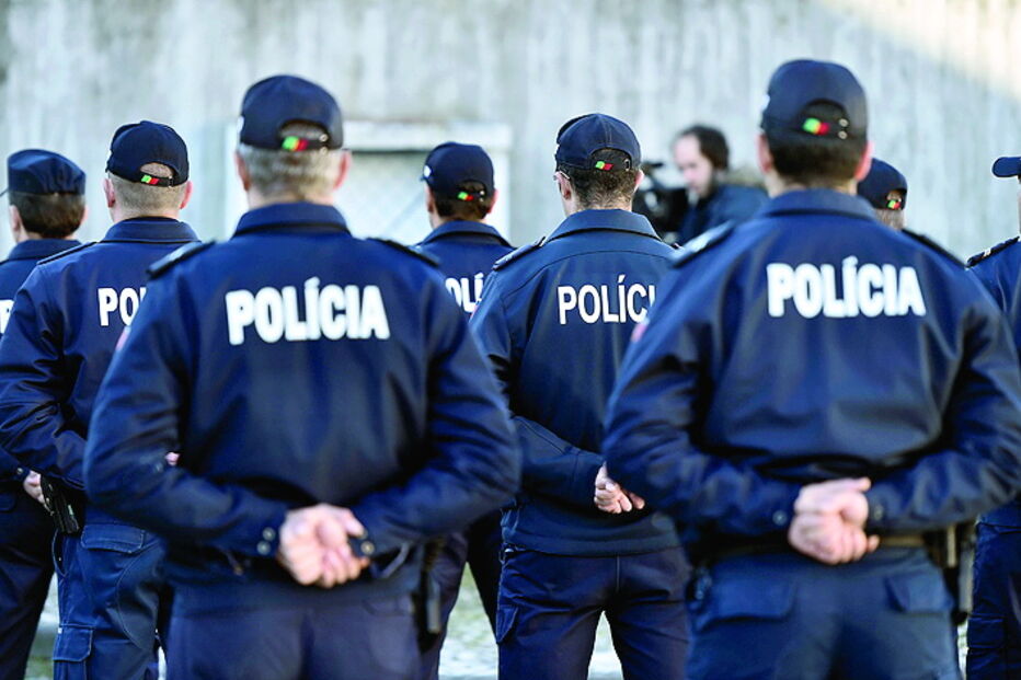 Decisão do Tribunal de Contas vem ao encontro às reivindicações dos sindicatos da Polícia. Os descontos para a ADSE têm de fazer-se sobre 12 e não 14 meses