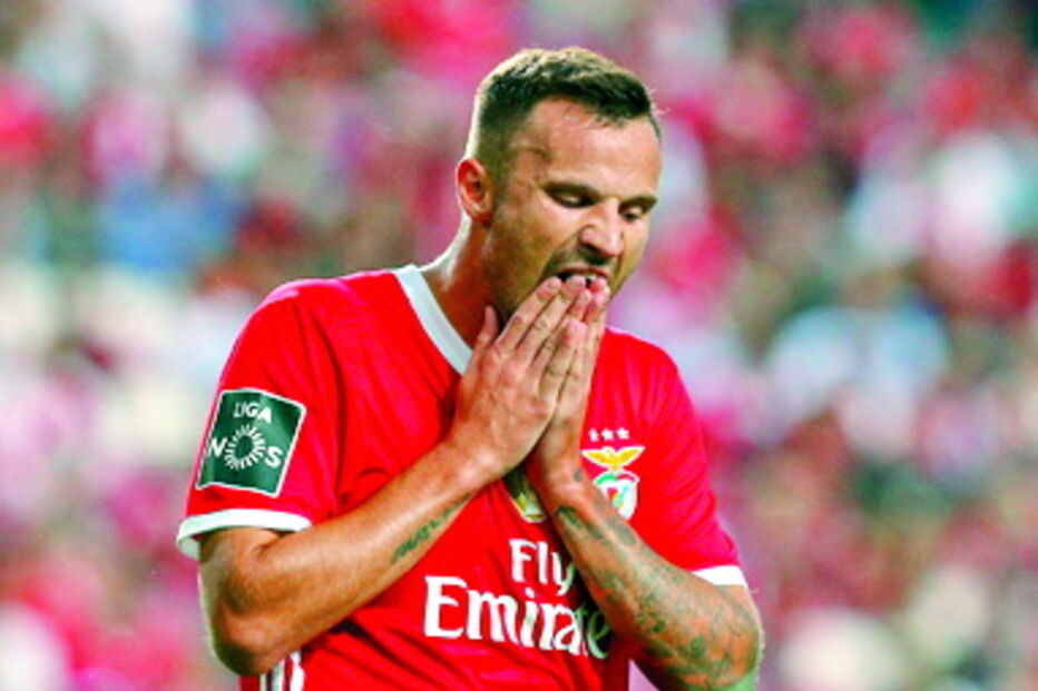 Seferovic não tem sido titular 