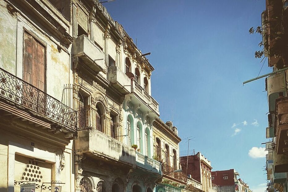 Carolina Fernandes em Cuba