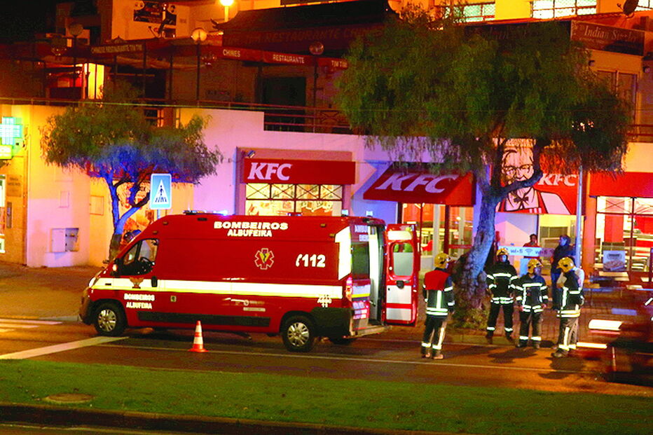 Vítima foi assistida pelos bombeiros e INEM
