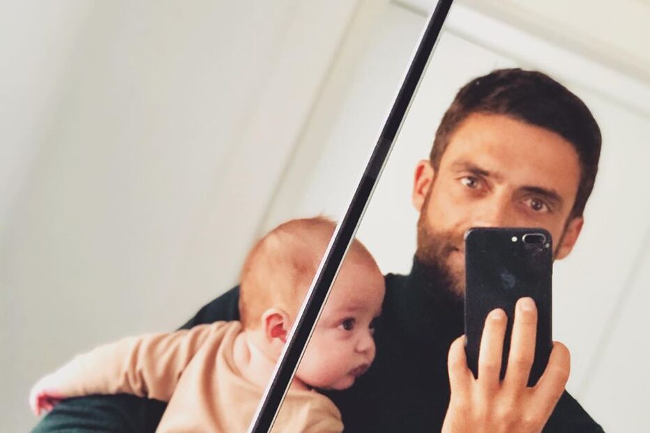 Filho de Jessica Athayde e Diogo Amaral, Oliver, é muito acarinhado pelos fãs dos atores