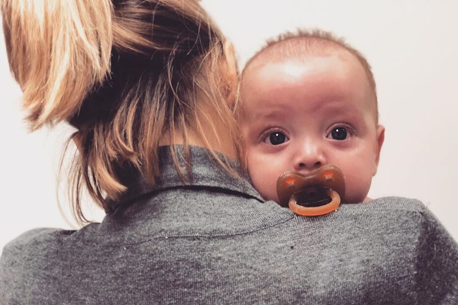 Filho de Jessica Athayde e Diogo Amaral, Oliver, é muito acarinhado pelos fãs dos atores