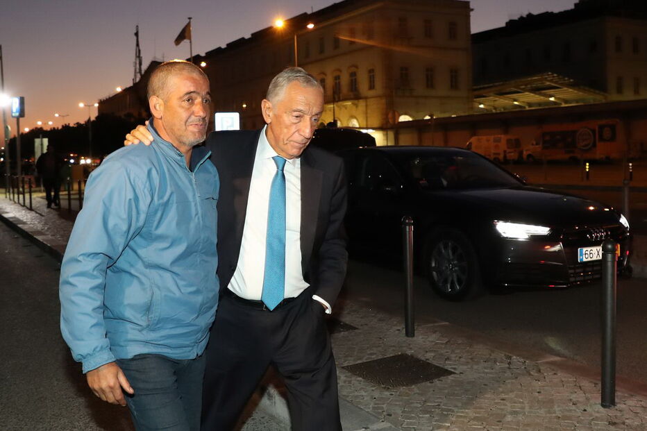 Manuel, o sem-abrigo que salvou o bebé no caixote do lixo e o Presidente da República, Marcelo Rebelo de Sousa	