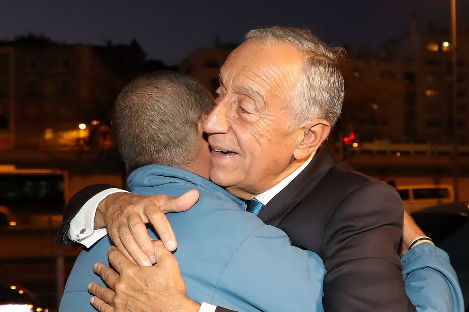 Manuel, o sem-abrigo que salvou o bebé no caixote do lixo e o Presidente da República, Marcelo Rebelo de Sousa	