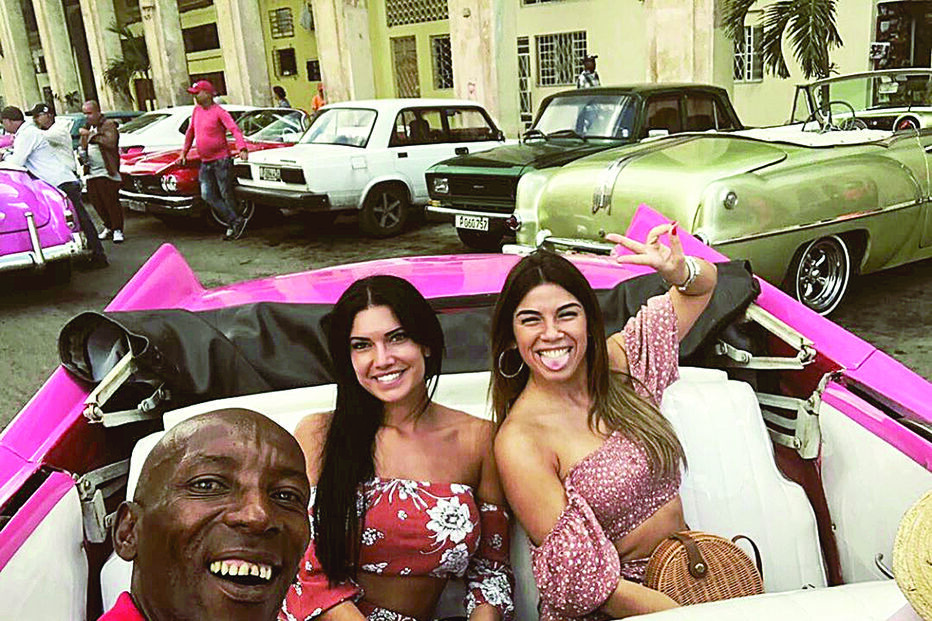 Namorada de Ângelo Rodrigues está de férias em Cuba