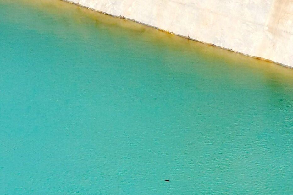 Condutor de camião morre após queda no interior de pedreira em Vila Viçosa