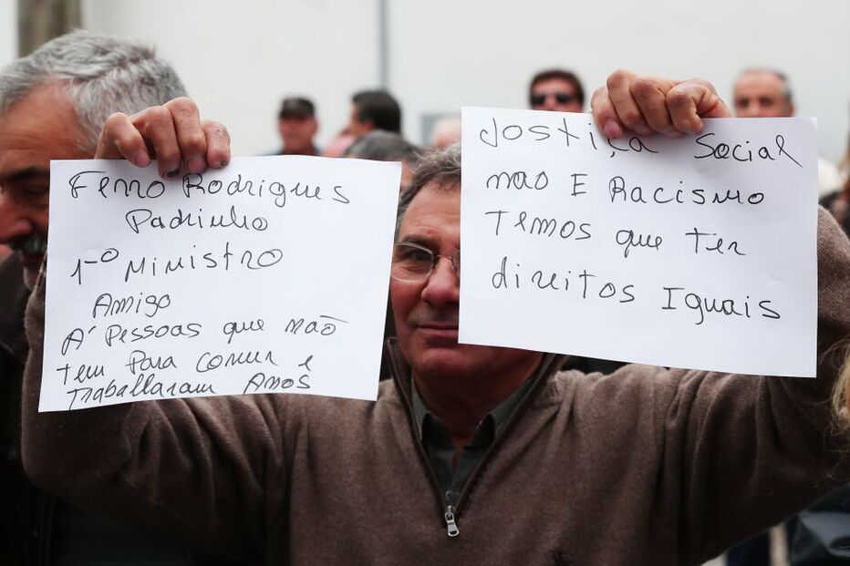 Manifestação de apoio aos bombeiros agredidos em Borba junta mais de 300 pessoas