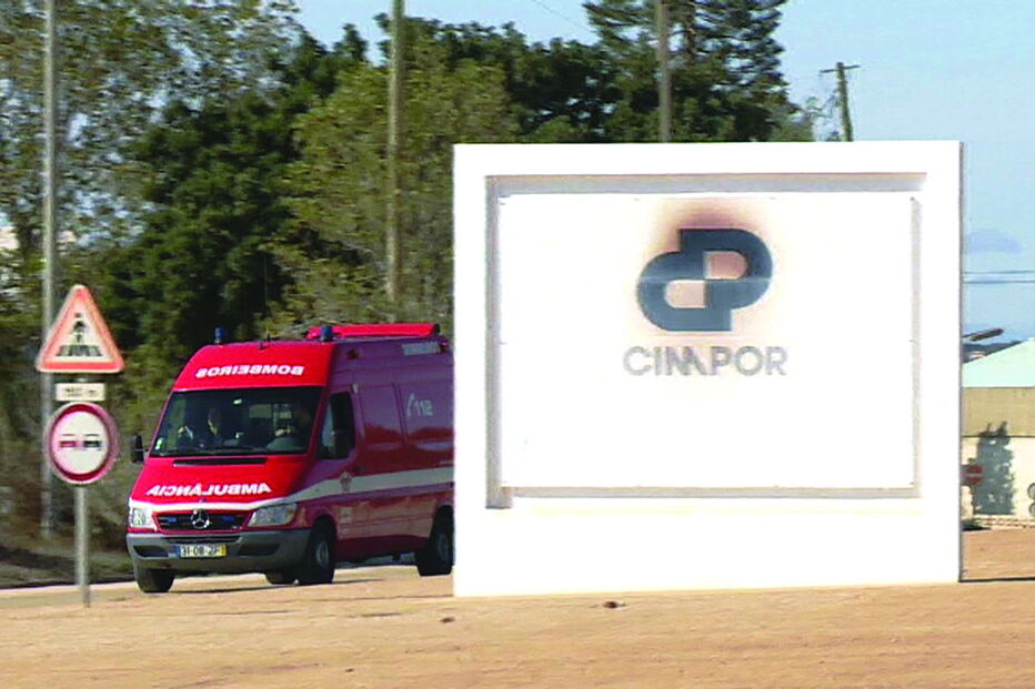 Máquina mata homem em fábrica de cimento em Loulé