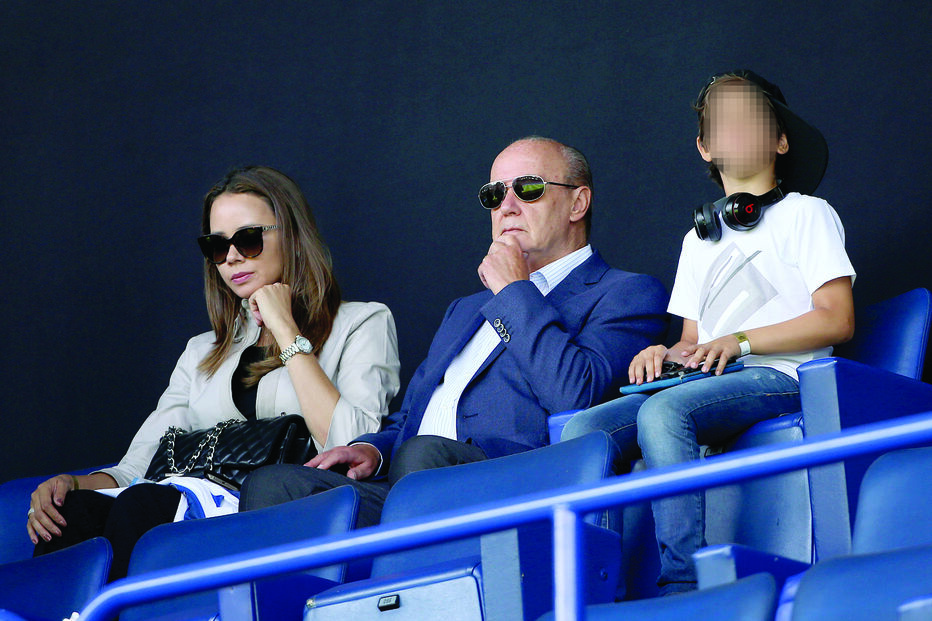 Fernanda Miranda com Pinto da Costa e o filho, João