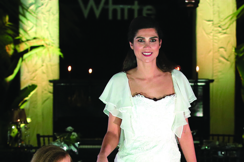 Maria Clara, filha de Gio Rodrigues, a desfilar