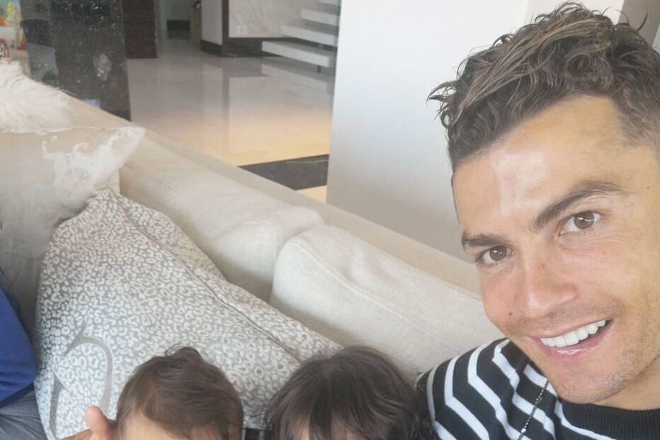 Cristiano Ronaldo com Alana e Eva