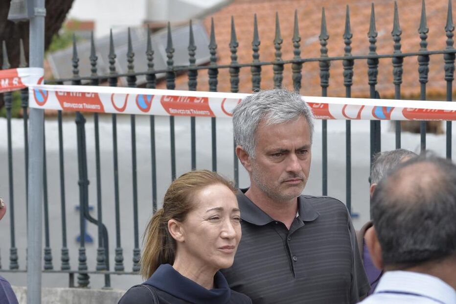 Jose mourinho mulher.JPG