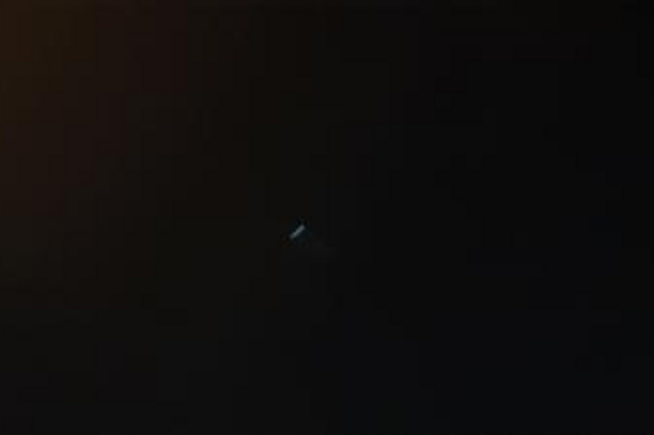 Portugueses temem ovnis ao verem luzes estranhas no céu