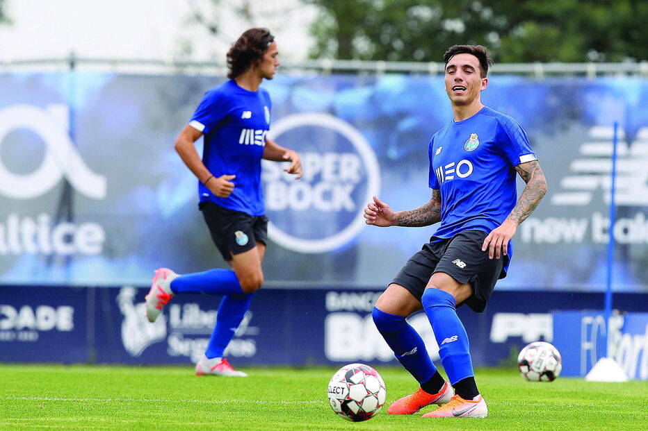 Saravia tem tido poucas oportunidades de jogar. Chegou ao FC Porto no último mercado de verão 