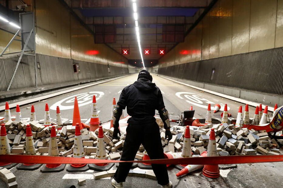Manifestantes pró-democracia estiveram esta sexta-feira em protesto