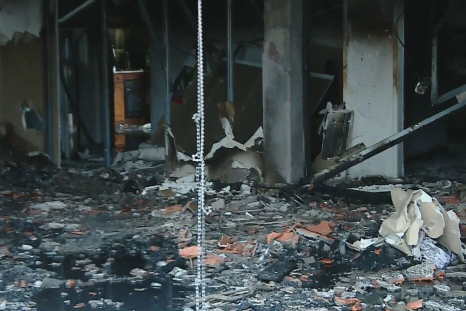 Incêndio em garagem destrói 250 mil euros em carros 