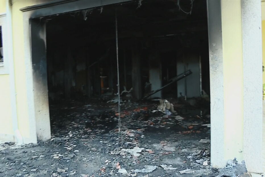 Incêndio em garagem destrói 250 mil euros em carros 