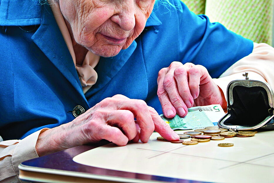 Pensões inferiores ao salário mínimo não podem ser executadas