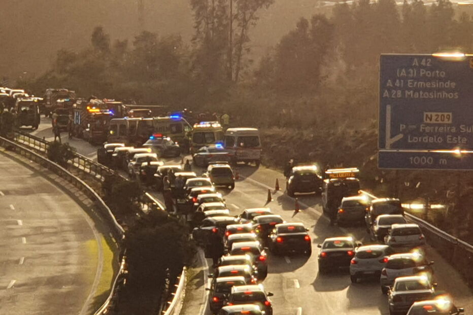 Acidente brutal a A42 em Paços de Ferreira