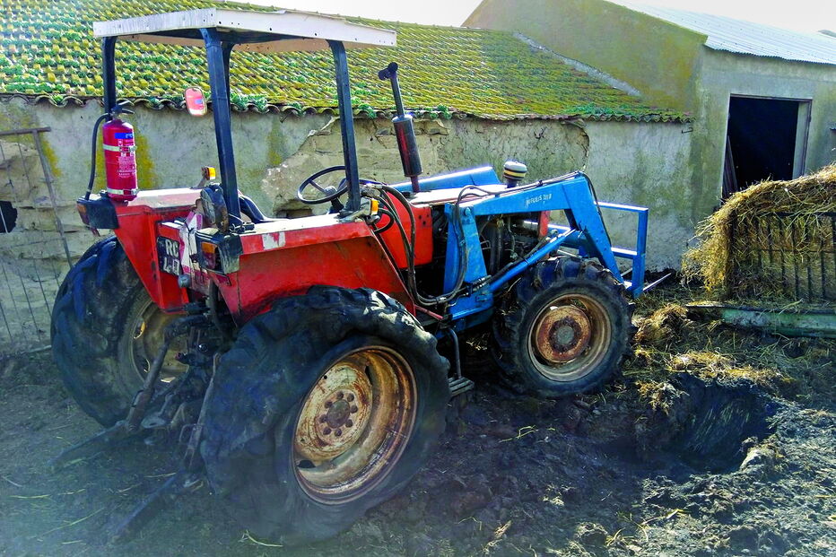 Morre atropelado por trator agrícola em Odemira