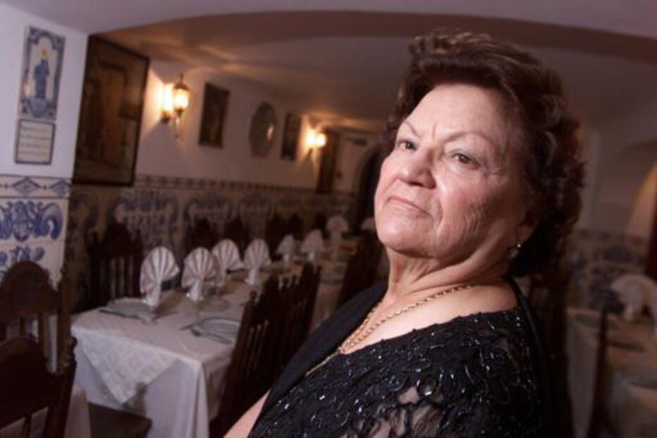 Morreu Argentina Santos, a fadista da Parreirinha de Alfama