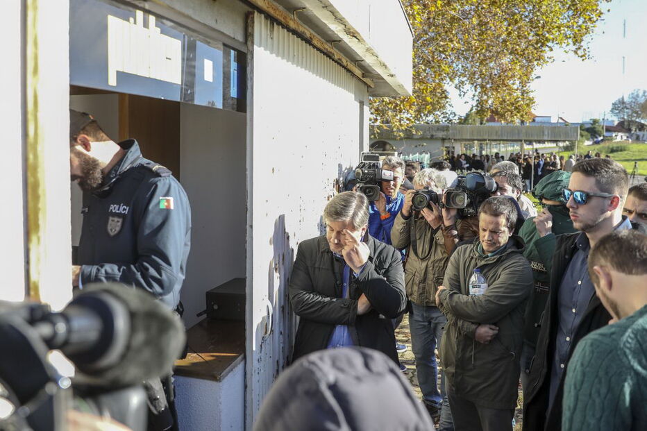 Bruno de Carvalho chega ao tribunal de Monsanto para a primeira sessão do julgamento do ataque a Alcochete