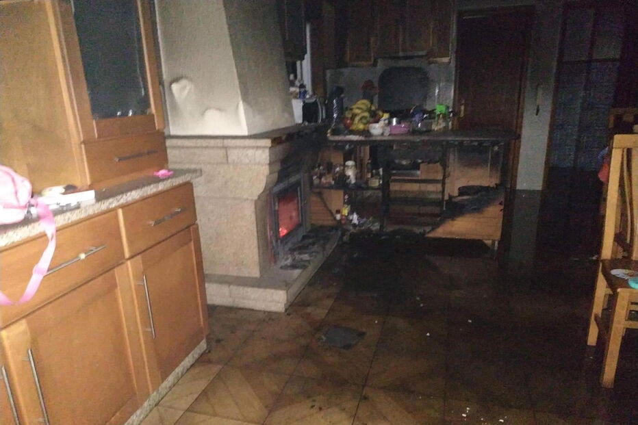 Incêndio destrói parte de habitação e deixa casal desalojado