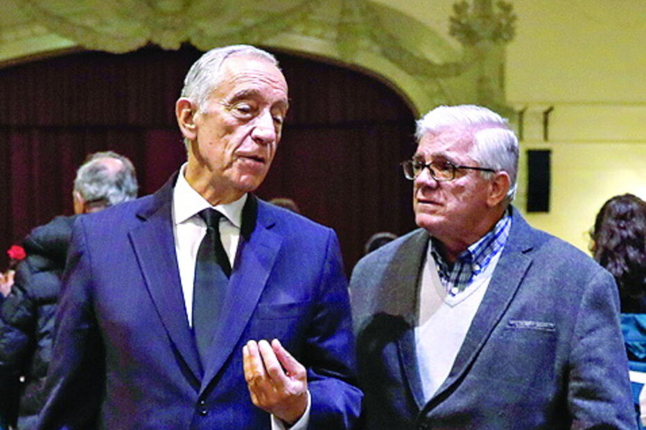 Marcelo Rebelo de Sousa tentou várias vezes condecorar o cantor 