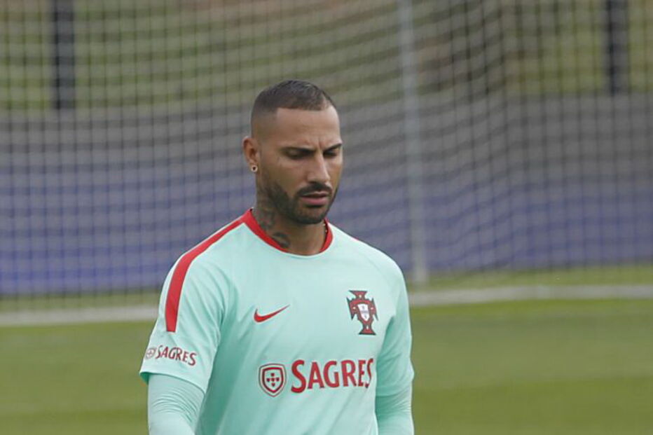 Ricardo Quaresma livrou-se das entradas e preencheu o espaço com micropigmentação.  Tratamento custa 5000 €