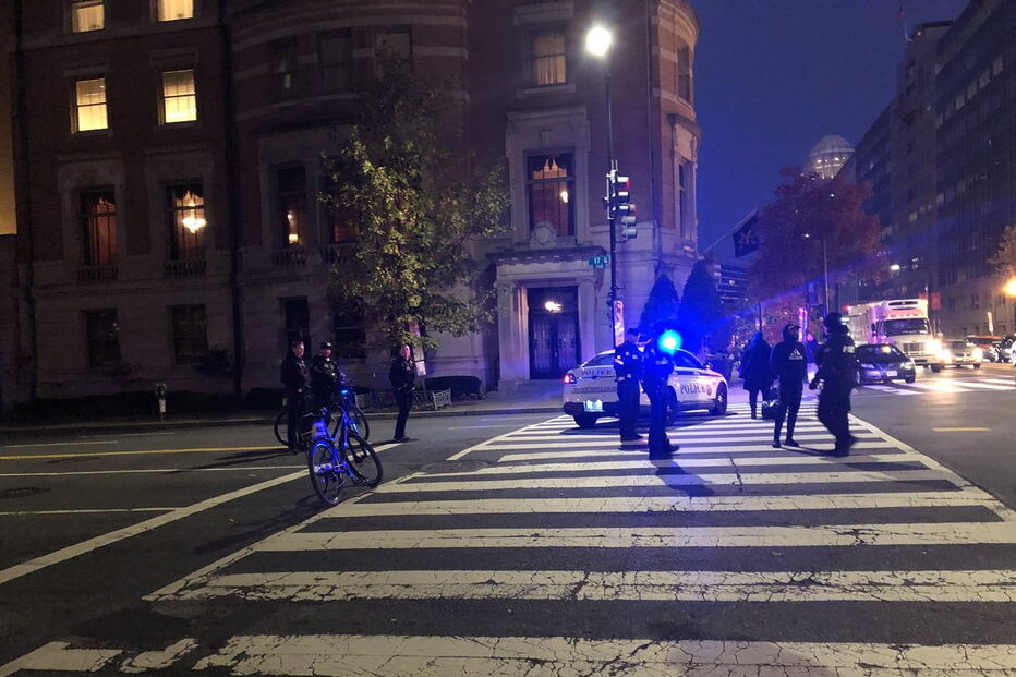 Carro suspeito em frente à Casa Branca obriga polícias a fecharem ruas