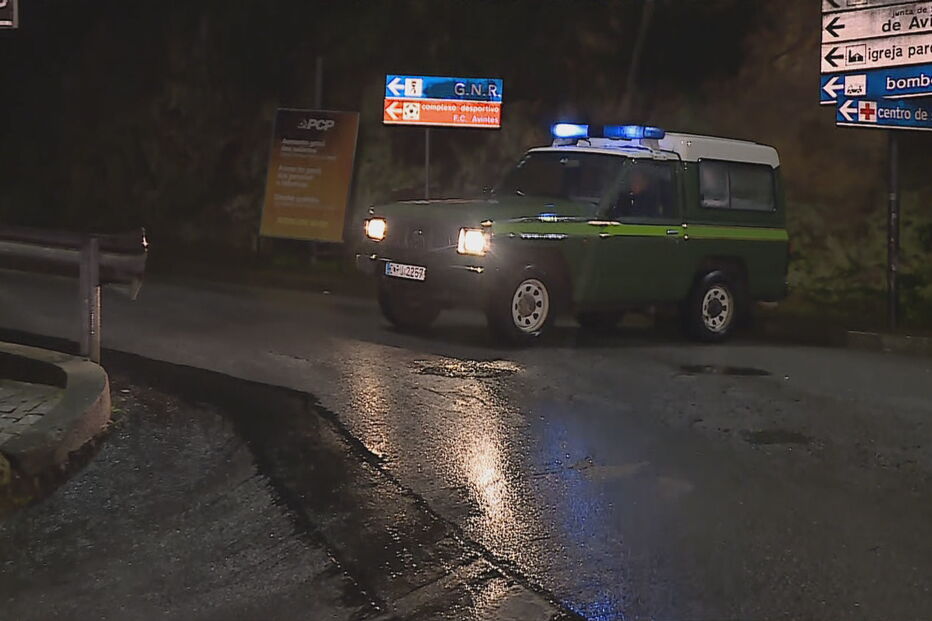Homem em estado grave após ser baleado durante operação da PJ em Vila Nova Gaia