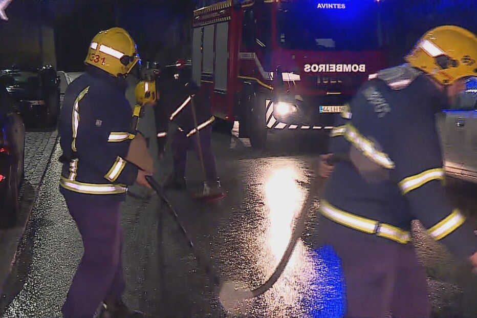 Homem em estado grave após ser baleado durante operação da PJ em Vila Nova Gaia