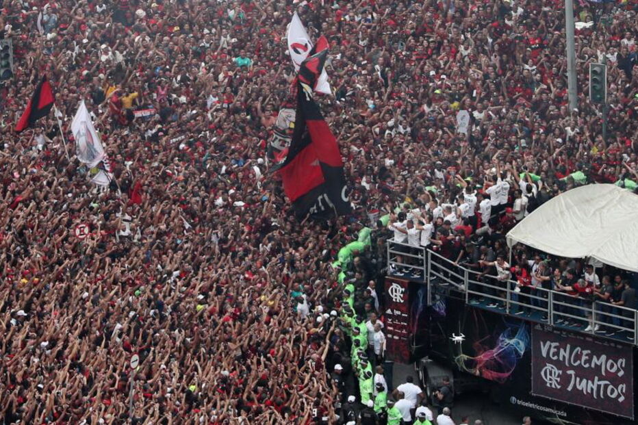 Rio de Janeiro pára para festejar Flamengo de Jesus