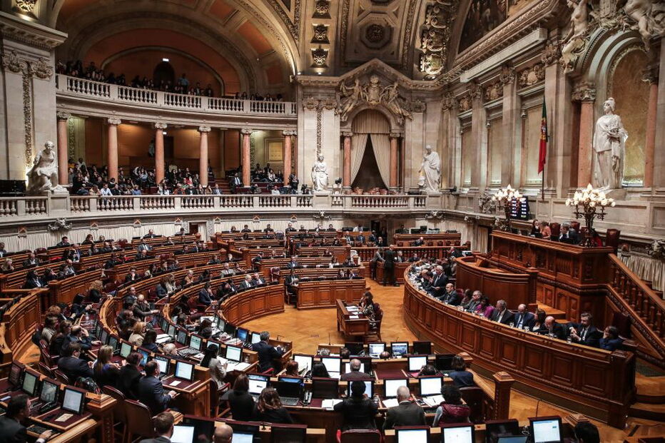 Debate quinzenal na Assembleia da República
