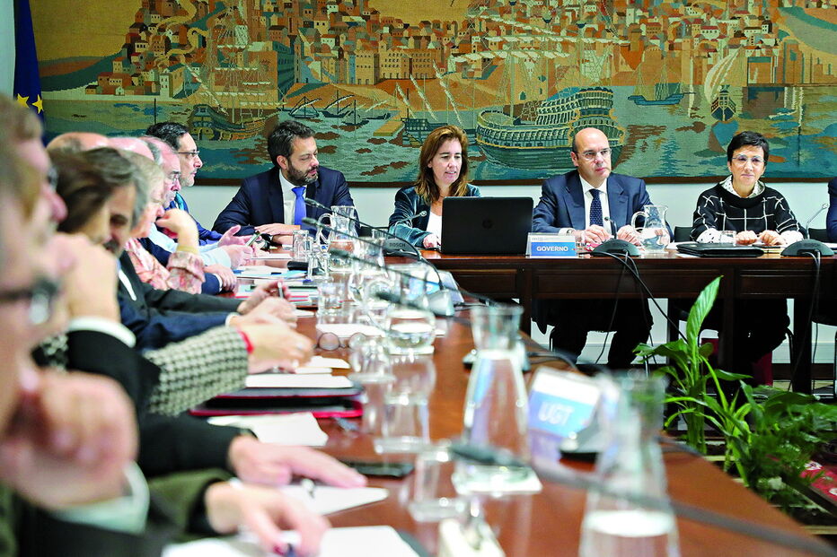 Governo fez-se representar por três ministros: Trabalho, Economia e Agricultura 