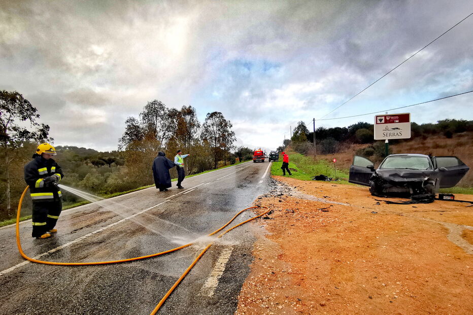 Colisão provoca um morto e dois feridos em Reguengos de Monsaraz