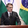 Bolsonaro ignora coronavírus e vai a ato contra o Congresso e o Supremo