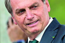 Jair Bolsonaro responsabiliza estrela de Hollywood por incêndios florestais 