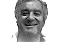 Artur Carvalho é o médico visado  