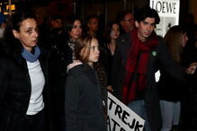 Greta Thunberg junta-se a milhares de manifestantes na Marcha pelo Clima em Madrid